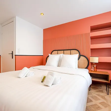 Cosy Flats- Notre Dame Appartement