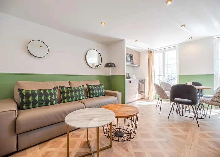 Cosy Flats- Notre Dame Παρίσι