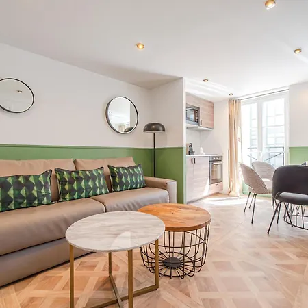 Cosy Flats- Notre Dame Paříž