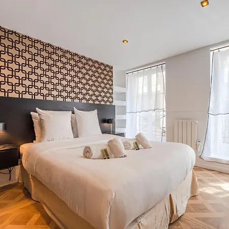 Cosy Flats- Notre Dame * Paříž